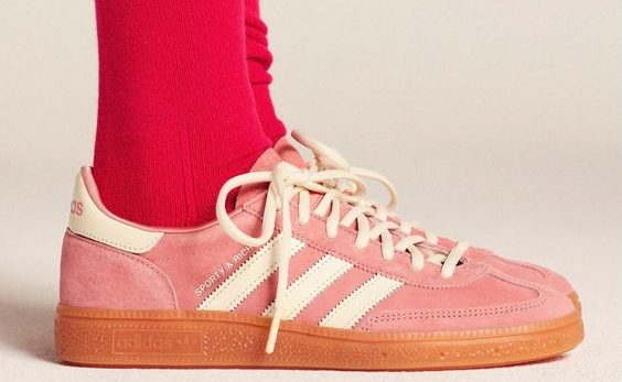Best Sneakers for Fall: Timeless Classics with a Modern Edge