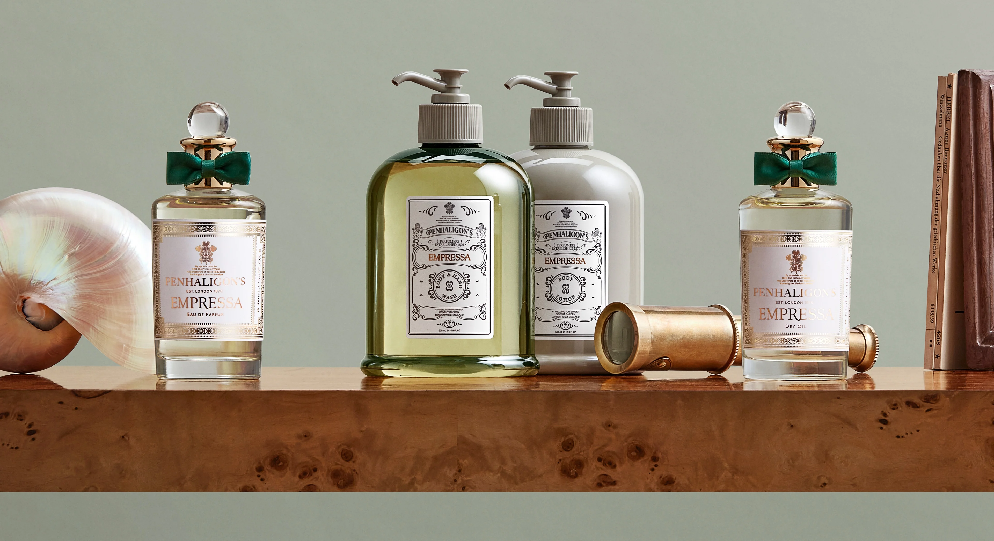 Penhaligon’s Empressa: Peach, Patchouli and a Very British Kind of Glamour